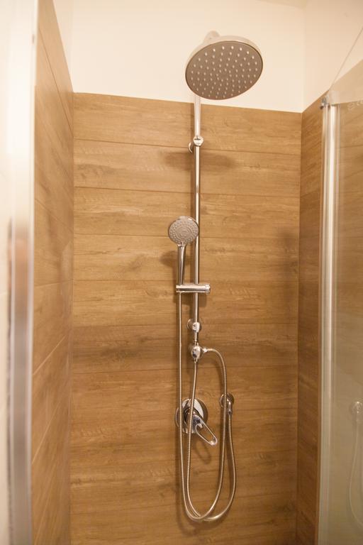 Toledo 116 Apartman Nápoly Kültér fotó